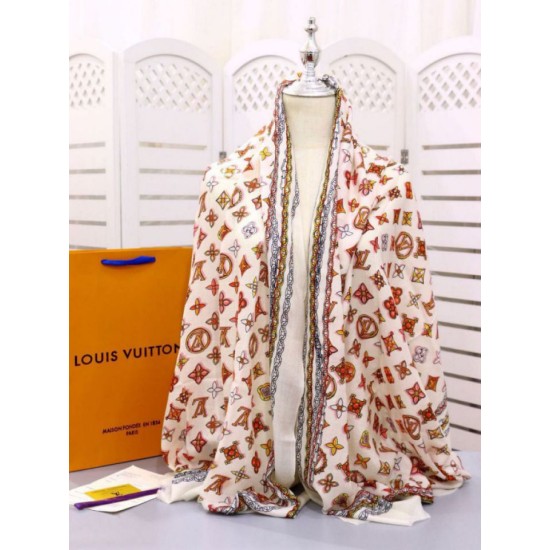 Replica Louis Vuitton Cashmere Silk Schawl Beige