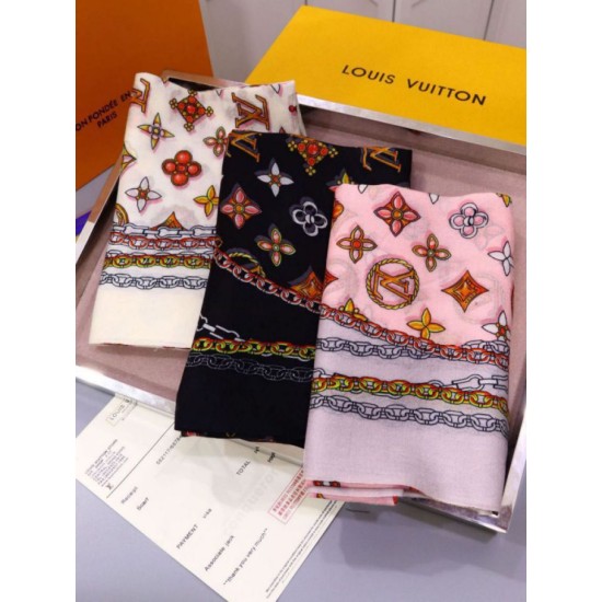Replica Louis Vuitton Cashmere Silk Schawl Beige