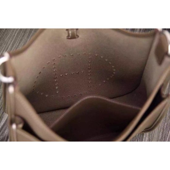 Fake Hermes Etain Evelyne II TPM And III PM Bag Replica Replica Hermes Etain Evelyne II TPM And III PM Bag
