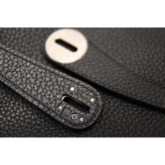 Replica Hermes Lindy 26cm 30cm 34cm Bag In Black Leather Fake Hermes Lindy 26cm 30cm 34cm Bag In Black Leather Replica