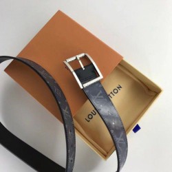 Replica Louis Vuitton Reverso 40mm Reversible Belt M0132Q Replica Louis Vuitton Reverso 40mm Reversible Belt M0132Q
