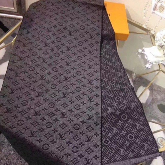 Fake Louis Vuitton Monogram Classic Scarf M78526 Replica