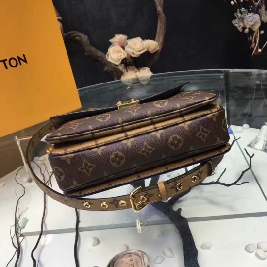 Fake Louis Vuitton  Pochette Métis Bag Monogram Reverse M41465 Replica