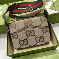 Replica Gucci Messenger bag with Interlocking G 675891
