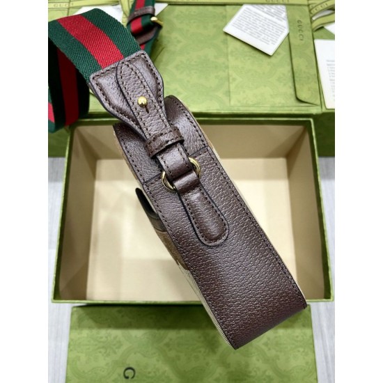 Replica Gucci Messenger bag with Interlocking G 675891 Replica Gucci Messenger bag with Interlocking G 675891