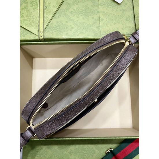Replica Gucci Messenger bag with Interlocking G 675891 Replica Gucci Messenger bag with Interlocking G 675891