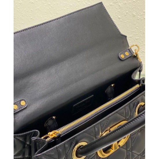 Fake Christian Dior Large St Honore Tote Black Replica Fake Christian Dior Large St Honore Tote Black Replica
