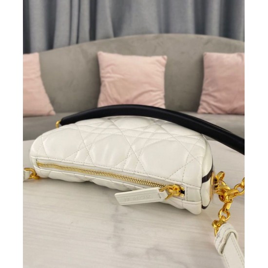 Replica Christian Dior Vibe Bag Cream Replica Christian Dior Vibe Bag Cream