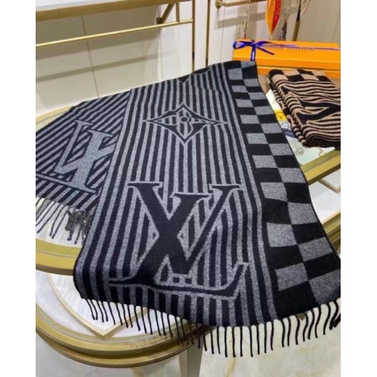 Replica Louis Vuitton LV Graphical Scarf M00497