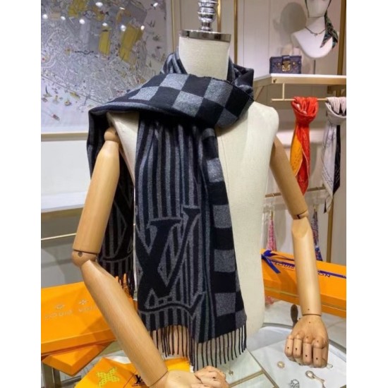 Replica Louis Vuitton LV Graphical Scarf M00497