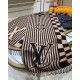 Replica Louis Vuitton LV Graphical Scarf M00498