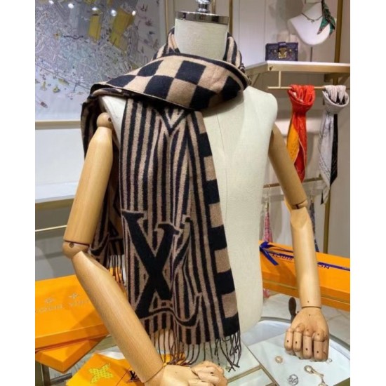 Replica Louis Vuitton LV Graphical Scarf M00498