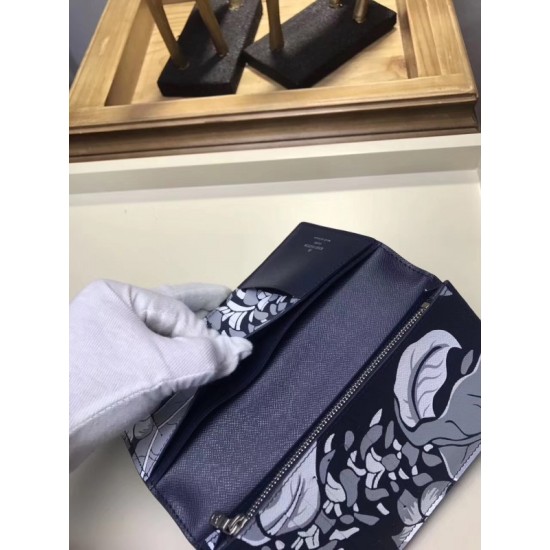 Replica Louis Vuitton Brazza Wallet Taiga Leather M30161