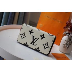 Replica Louis Vuitton LV Crafty Zippy Wallet M69727