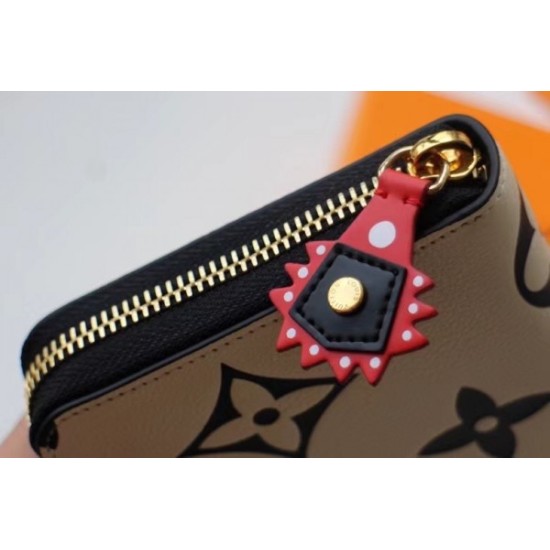 Replica Louis Vuitton LV Crafty Zippy Wallet M69727