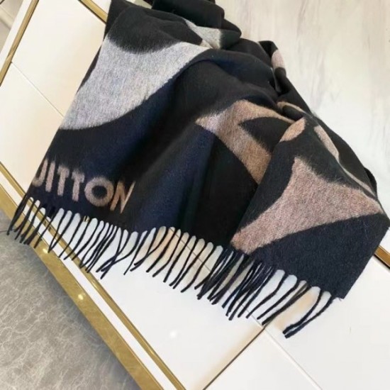 Replica Louis Vuitton The Ultimate Scarf M76383