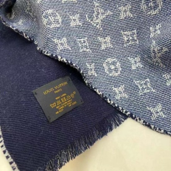 Replica Louis Vuitton Monogram Drip Scarf MP3255