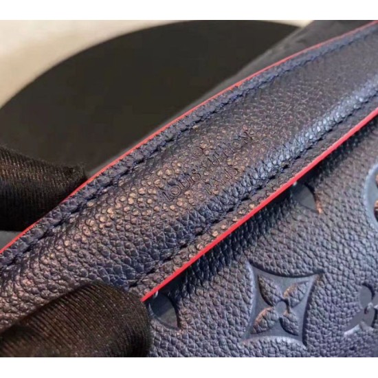 Replica Louis Vuitton  Pochette Metis Bag Monogram Empreinte M44071