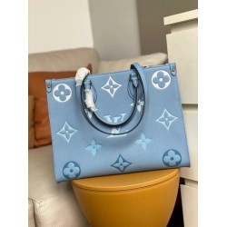 Replica Louis Vuitton OnTheGo MM Bag By The Pool M45718