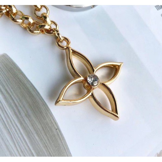 Fake Louis Vuitton Flower Finesse Chain Bag Charm M68998 Replica