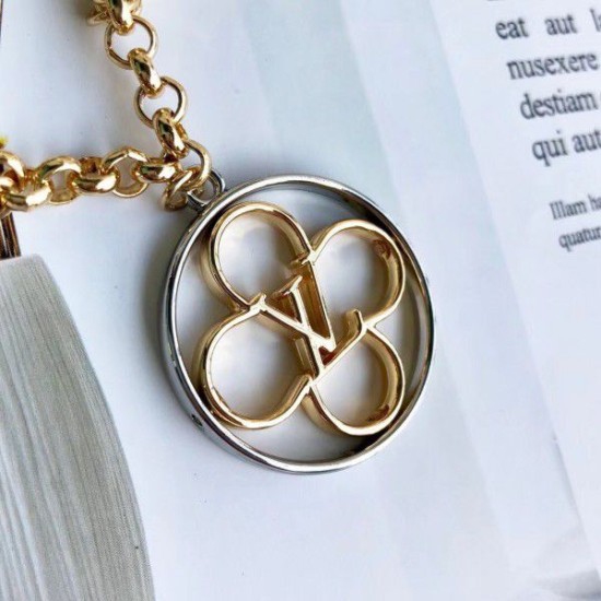 Fake Louis Vuitton Flower Finesse Chain Bag Charm M68998 Replica