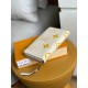 Replica Louis Vuitton Zippy Wallet By The Pool M80402