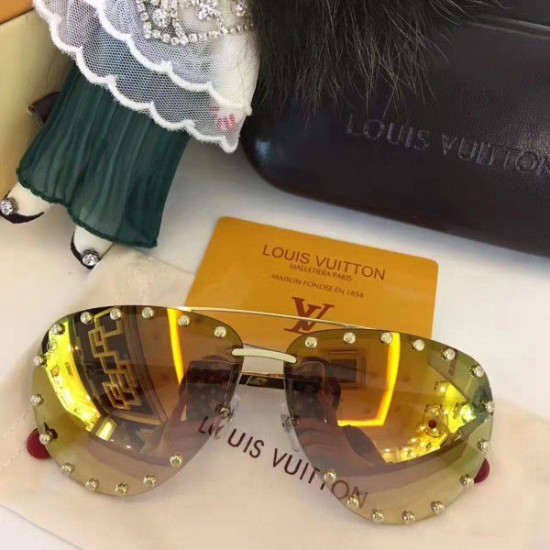 Fake Louis Vuitton Gold The Party Sunglasses Z0910U Replica