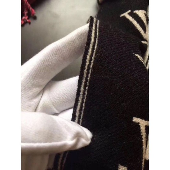 Replica Louis Vuitton  Polkagram Scarf M73055