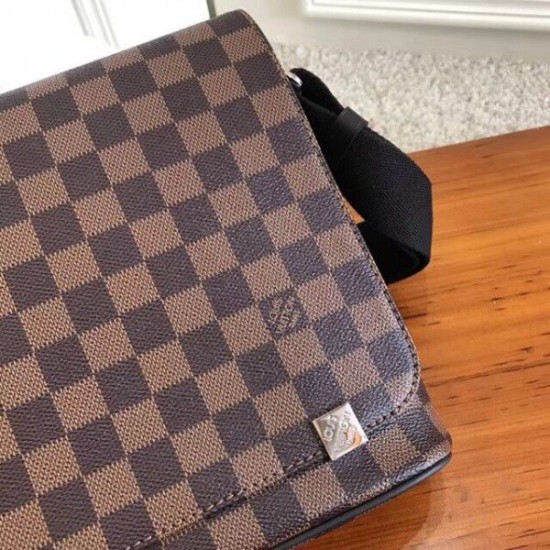 Replica Louis Vuitton District PM Bag Damier Ebene N41031