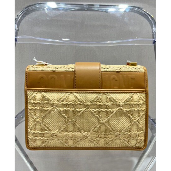 Fake Christian Dior 30 Montaigne Bag Cream Replica Replica Christian Dior 30 Montaigne Bag Cream