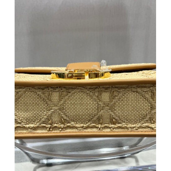 Fake Christian Dior 30 Montaigne Bag Cream Replica Replica Christian Dior 30 Montaigne Bag Cream