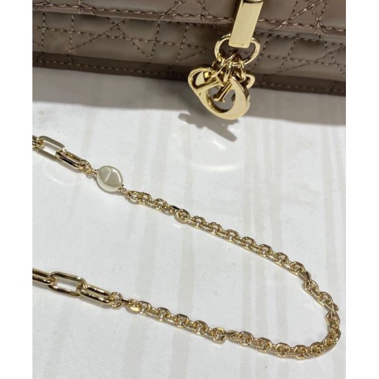 Fake Christian Dior Lady Dior Chain Pouch Apricot Replica Fake Christian Dior Lady Dior Chain Pouch Apricot Replica