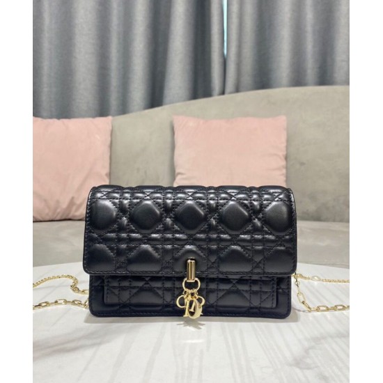 Replica Christian Dior Lady Dior Chain Pouch Black Fake Christian Dior Lady Dior Chain Pouch Black Replica