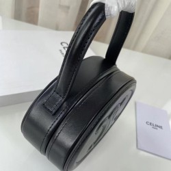 Fake Celine Oval Minaudiere Cuir Triomphe In Smooth Calfskin Black Replica
