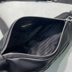 Replica Prada Leather Triangle shoulder bag 1BH190 Black