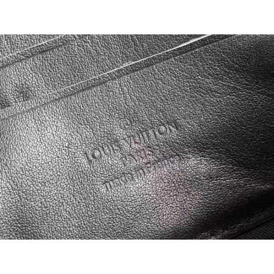 Replica Louis Vuitton Pochette Volga Monogram Eclipse M68321