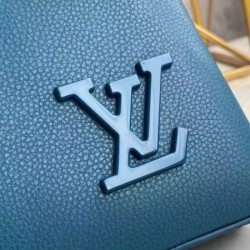Replica Louis Vuitton Pochette iPad In Aerogram Leather M81029