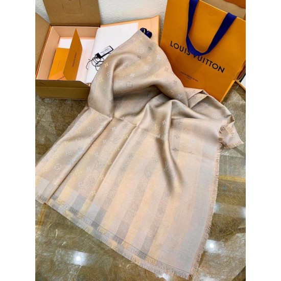 Replica Louis Vuitton So Shine Monogram Shawl M76337