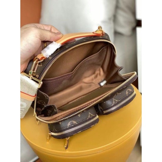 Replica Louis Vuitton Utility Crossbody Bag Monogram Canvas M80446