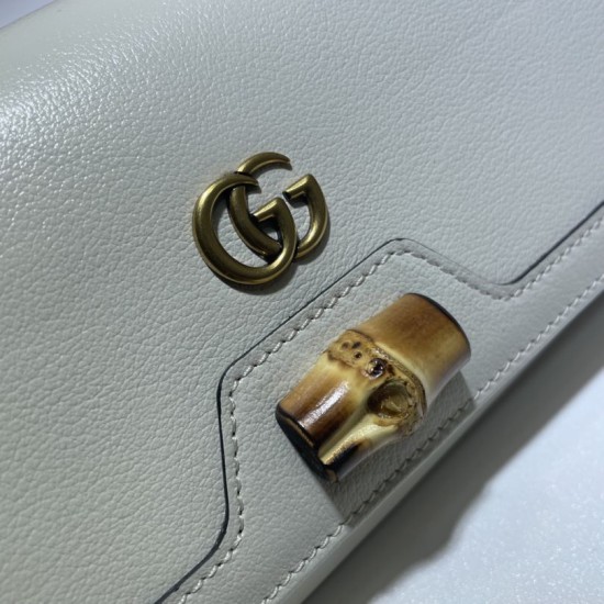 Replica Gucci Diana chain wallet 658243 Beige