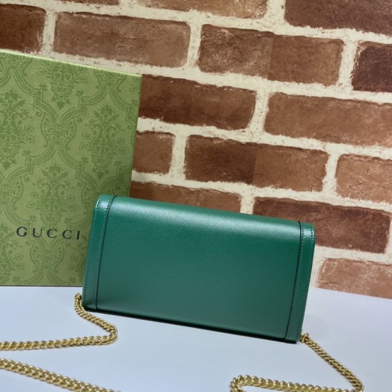 Replica Gucci Diana chain wallet 658243 Blue