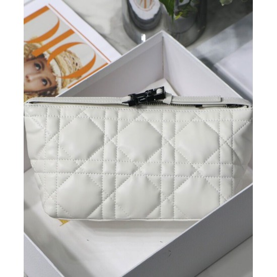 Replica Christian Dior Medium DiorTravel Nomad Pouch Cream Replica Christian Dior Medium DiorTravel Nomad Pouch Cream
