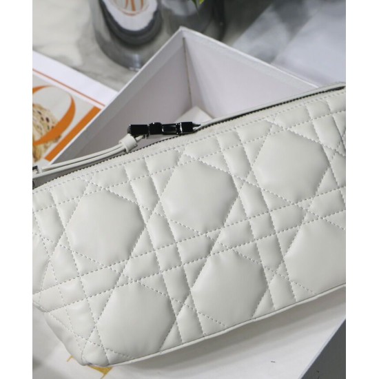 Replica Christian Dior Medium DiorTravel Nomad Pouch Cream Replica Christian Dior Medium DiorTravel Nomad Pouch Cream