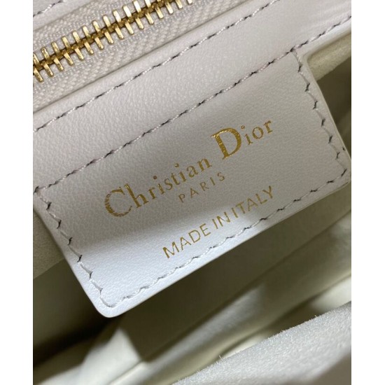 Replica Christian Dior Saddle Bag Cream Replica Christian Dior Saddle Bag Cream