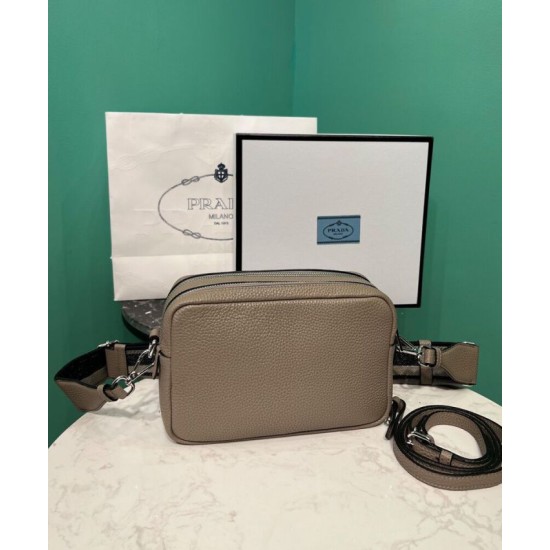 Replica Prada Bag With Shoulder Strap Gray Replica Prada Bag With Shoulder Strap Gray