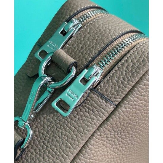 Replica Prada Bag With Shoulder Strap Gray Replica Prada Bag With Shoulder Strap Gray