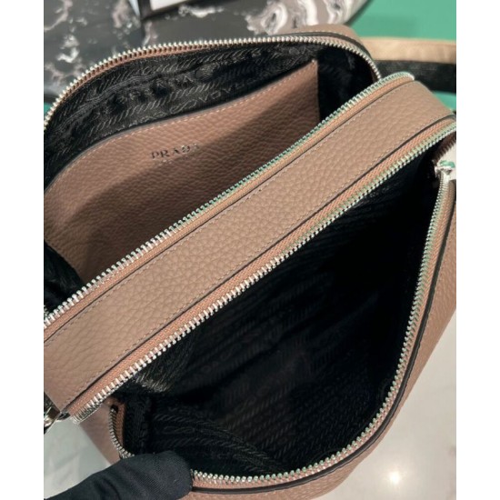 Replica Prada Bag With Shoulder Strap Gray Replica Prada Bag With Shoulder Strap Gray
