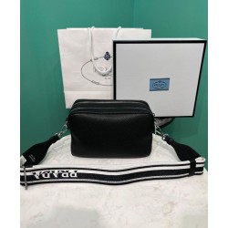 Replica Prada Bag With Shoulder Strap Black Replica Prada Bag With Shoulder Strap Black