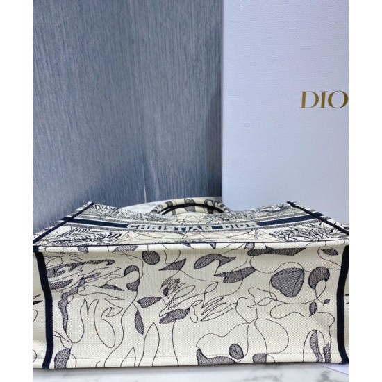 Fake Christian Dior Book Tote Multicolor Dior Around the World Embroidery Blue Replica Fake Christian Dior Book Tote Multicolor Dior Around the World Embroidery Blue Replica