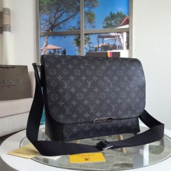 Fake Louis Vuitton  Messenger MM Explorer Monogram Eclipse M40539 Replica